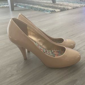 Cream High Heeled Shoes - Madden Girl
